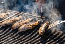 Grillowana ryba na ruszcie, tradycyjne danie kuchni chorwackiej